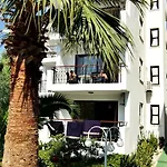 Tuntas Altinkum 3*