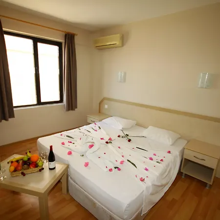 Tuntas Altinkum شقة فندقية