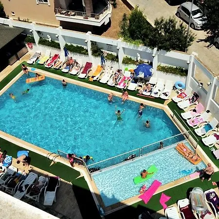 Appart hôtel Tuntas Altinkum