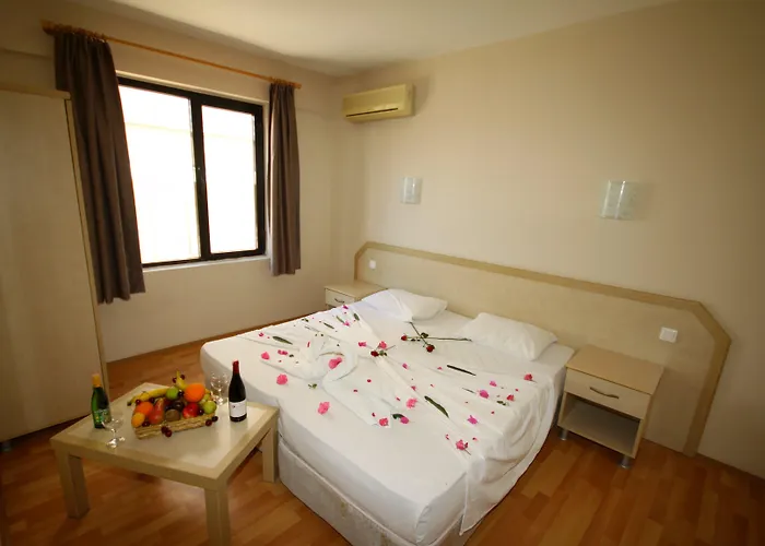 Tuntas Altinkum Lejlighedshotel