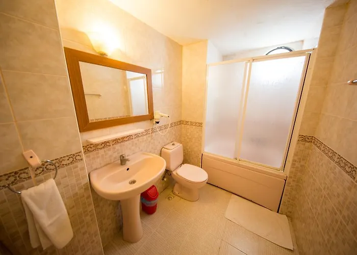 Tuntas Altinkum Lejlighedshotel 3*