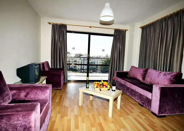 Tuntas Altinkum Lejlighedshotel 3*