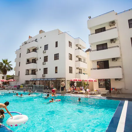 Tuntas Altinkum Hotel de apartamente