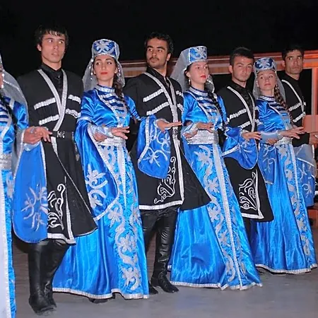 Tuntas Altinkum 迪迪姆