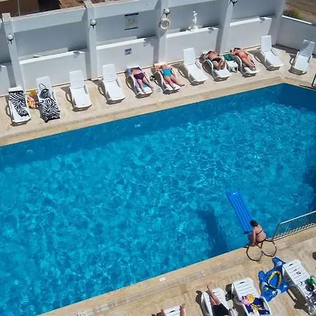 Tuntas Altinkum Didim