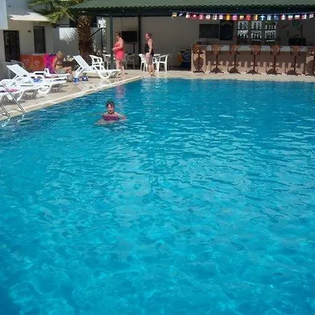 Hotel de apartamente Tuntas Altinkum